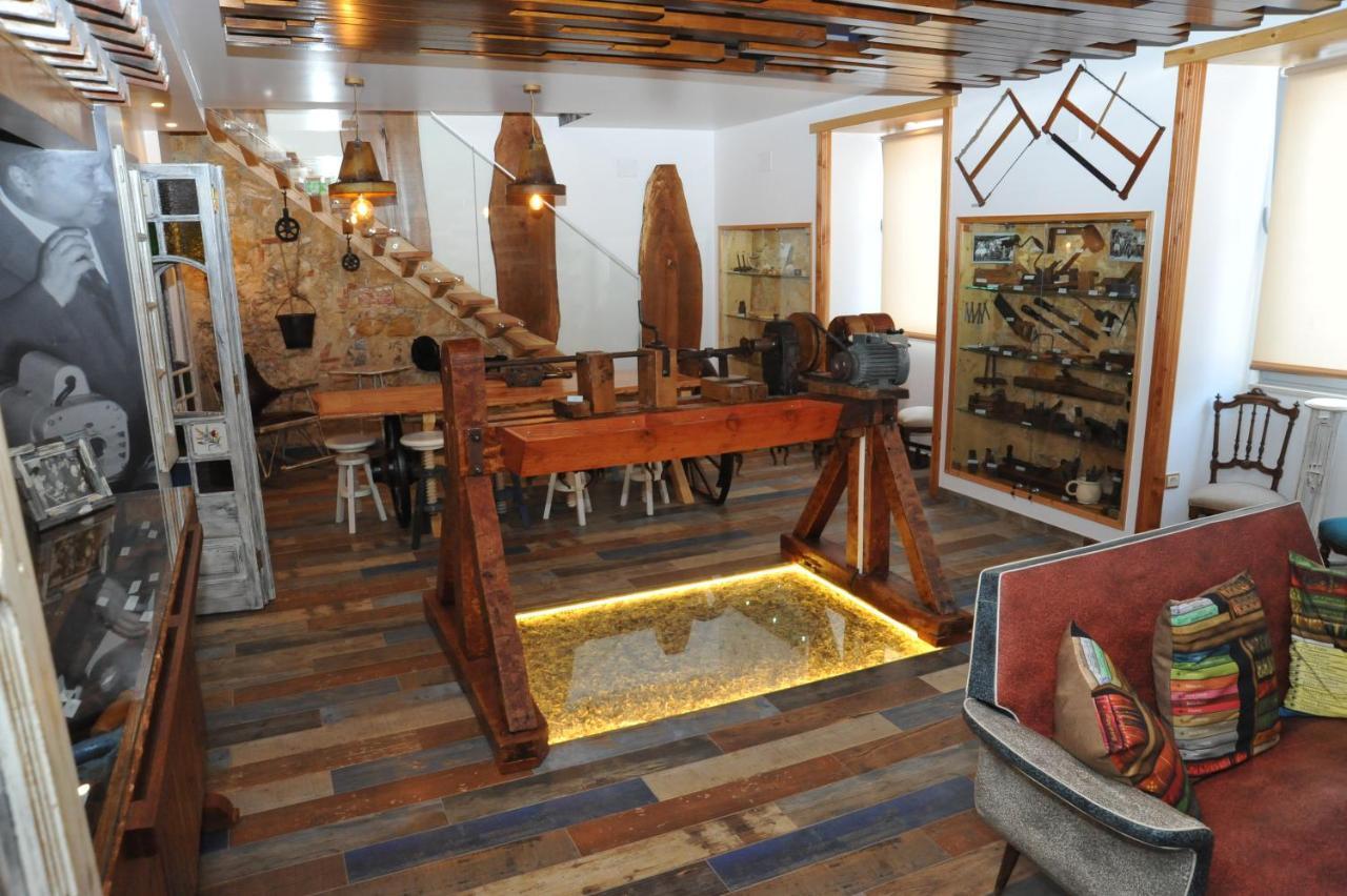 Hostel O Torneiro Pernes ภายนอก รูปภาพ